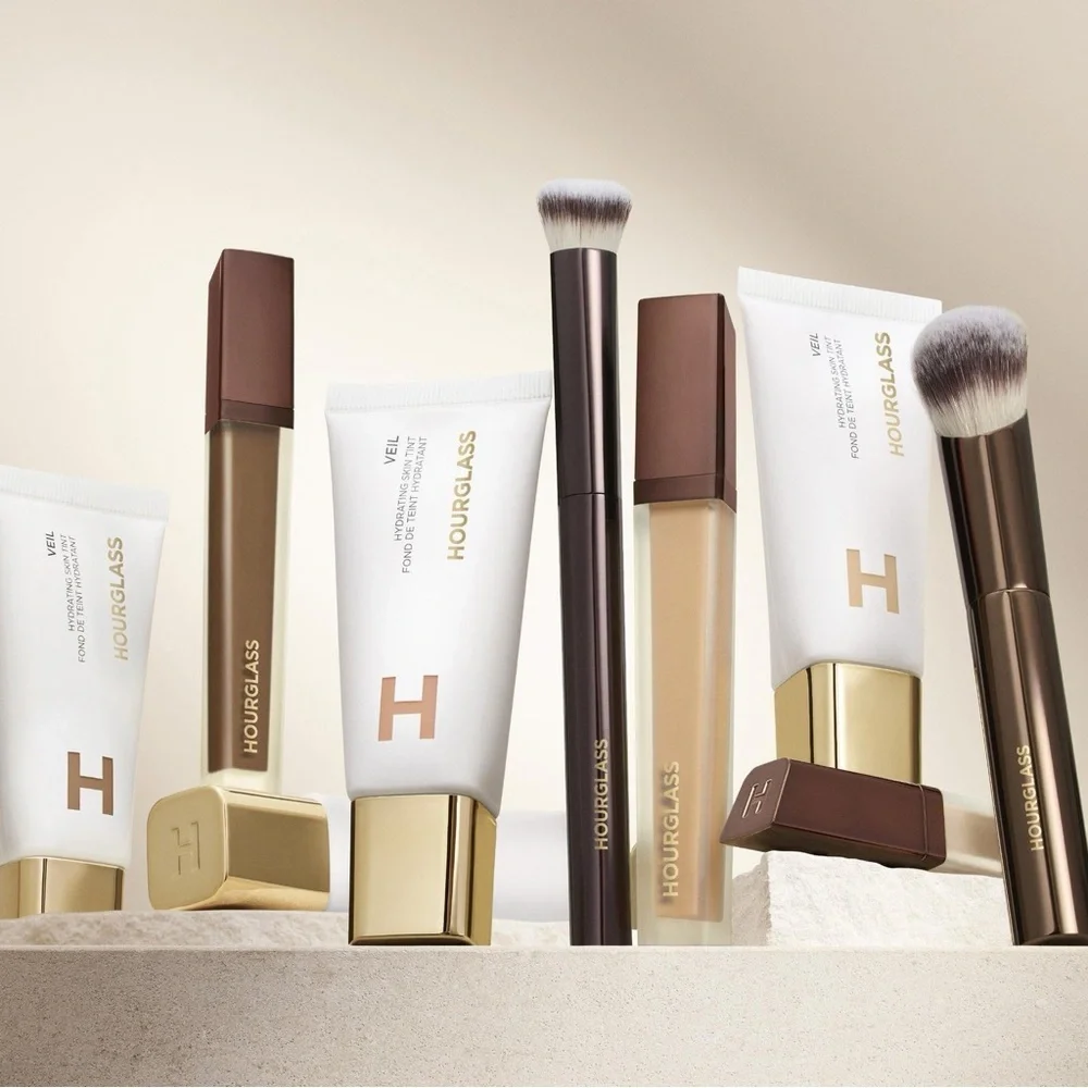 ✨ Hourglass Vanish™ Airbrush Concealer – Shade CREME (Full Size) ✨